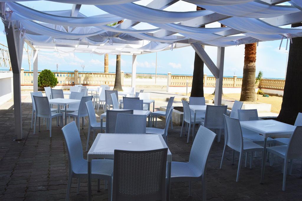 Holiday Affittacamere Corigliano Calabro Exterior foto
