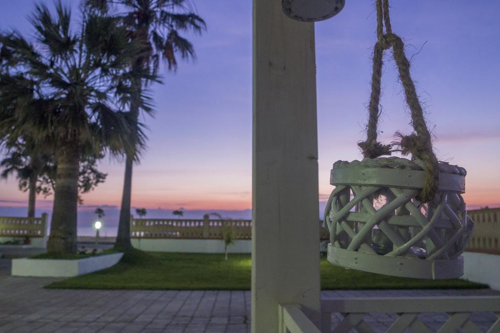 Holiday Affittacamere Corigliano Calabro Exterior foto