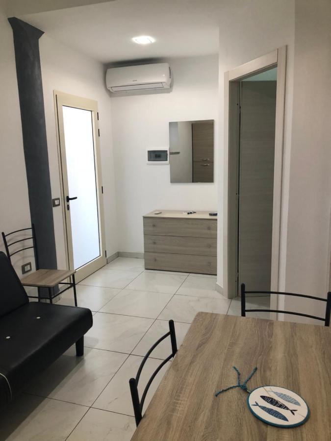 Holiday Affittacamere Corigliano Calabro Exterior foto